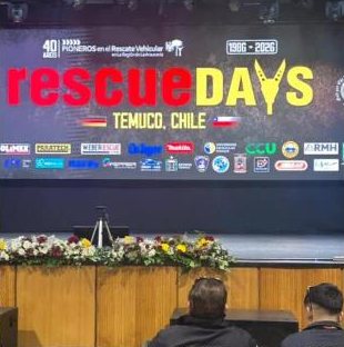 Escenario del congreso Rescue Days de rescate vehicular en Temuco, Chile